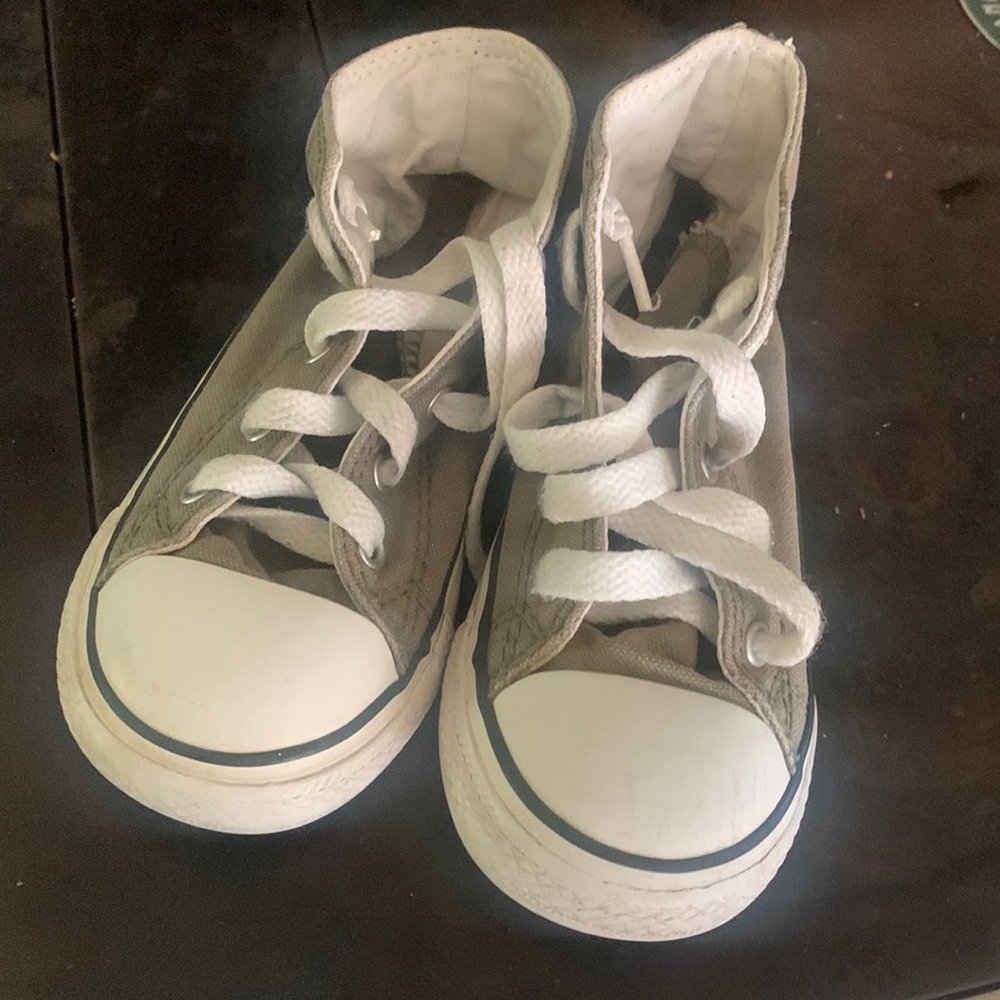 Toddler Chuck Taylors.  Size 9